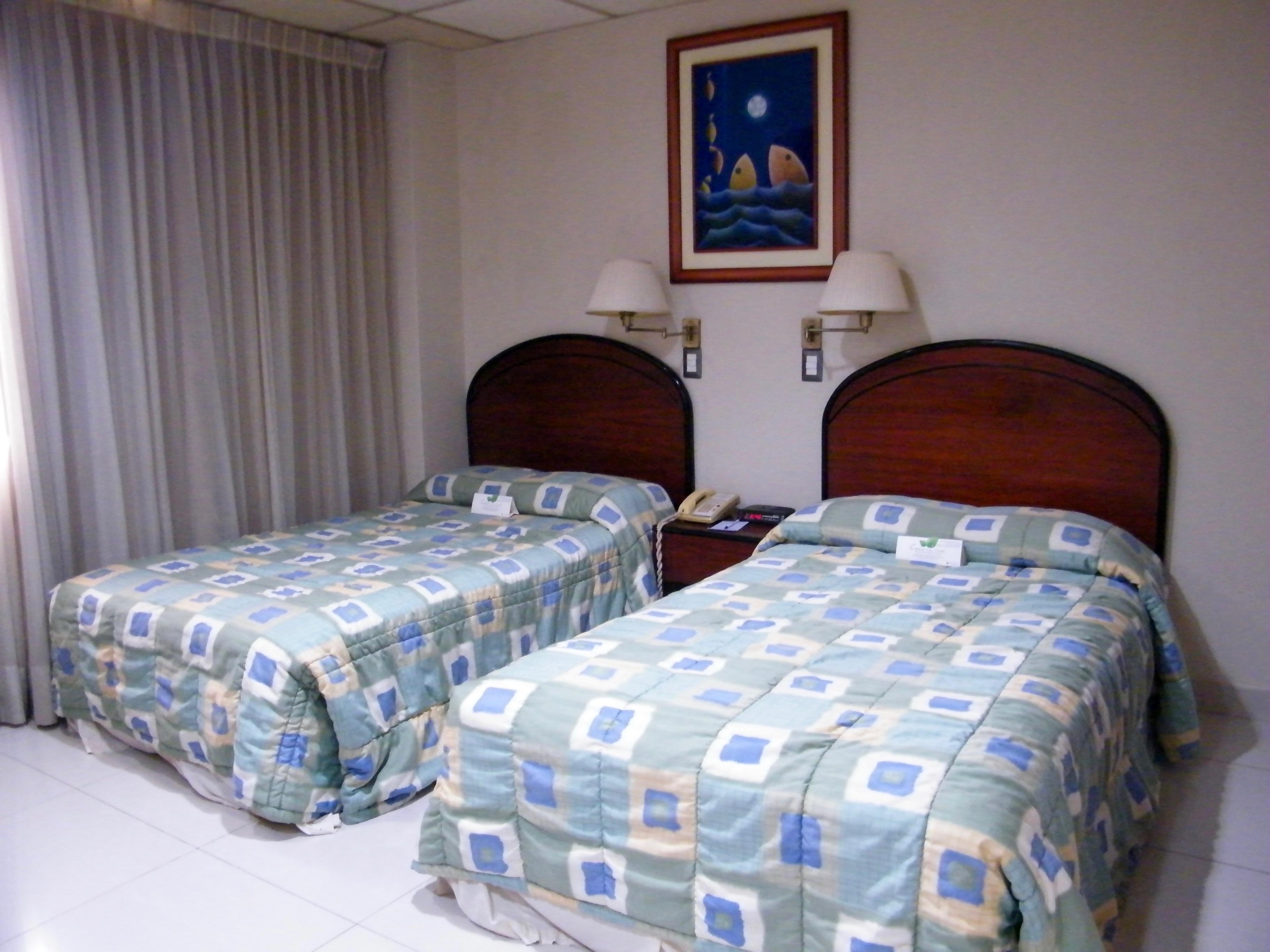 Hotel Ramada กวายากิล ภายนอก รูปภาพ
